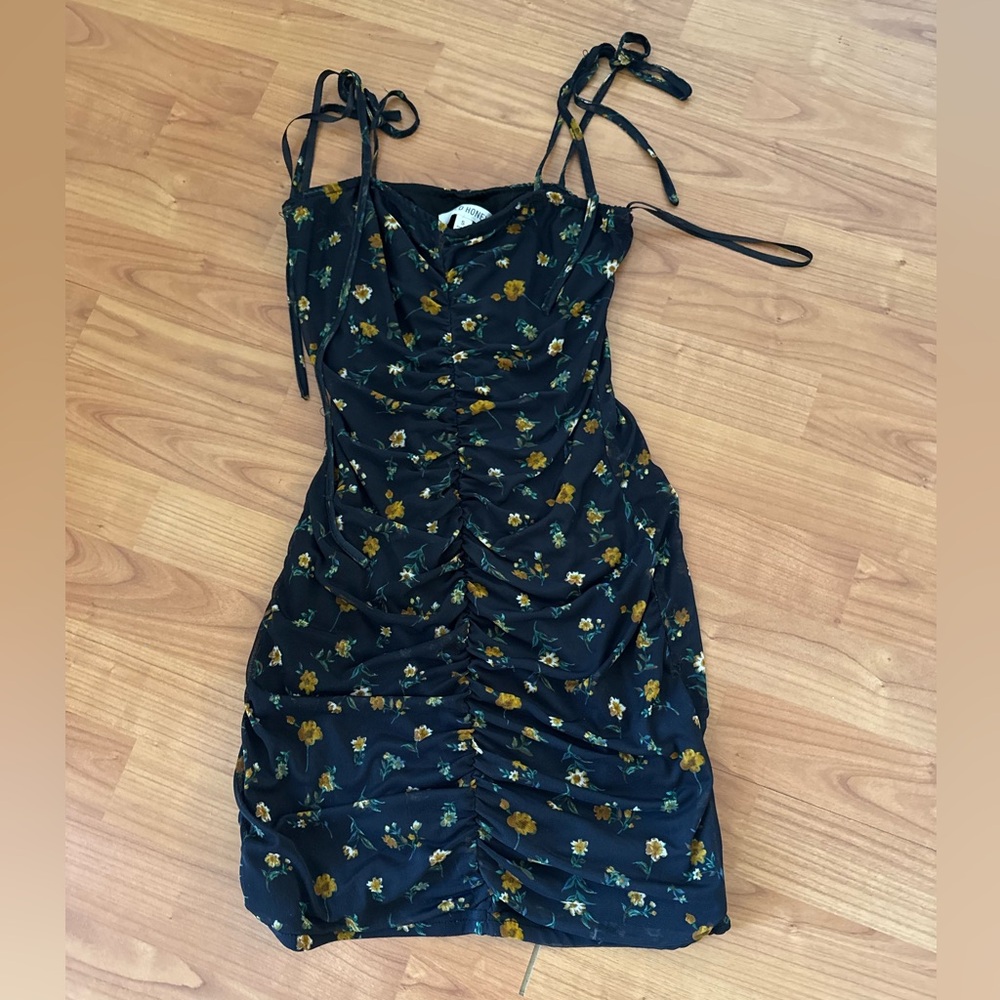 Chic Black Floral Mini Dress